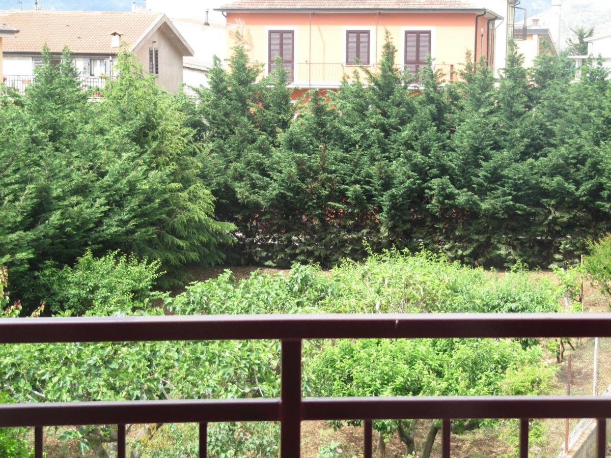 Montagne Rocciose Bed & Breakfast Frascineto Room photo